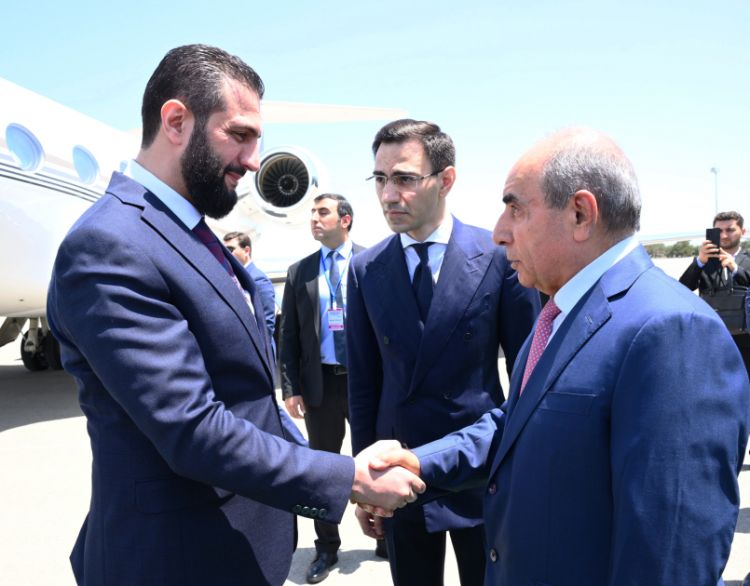 Suriyanın keçid dövrü Prezidenti Əhməd Əl Şaraa Azərbaycana işgüzar səfərə gəlib<font color=red> - FOTOLAR</font>