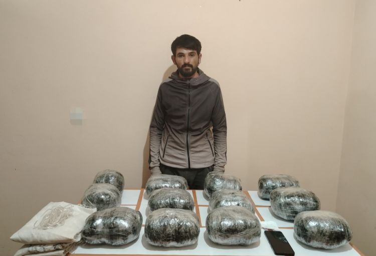 Külli miqdarda narkotik vasitənin ölkə ərazisinə keçirilməsinin qarşısı alınıb