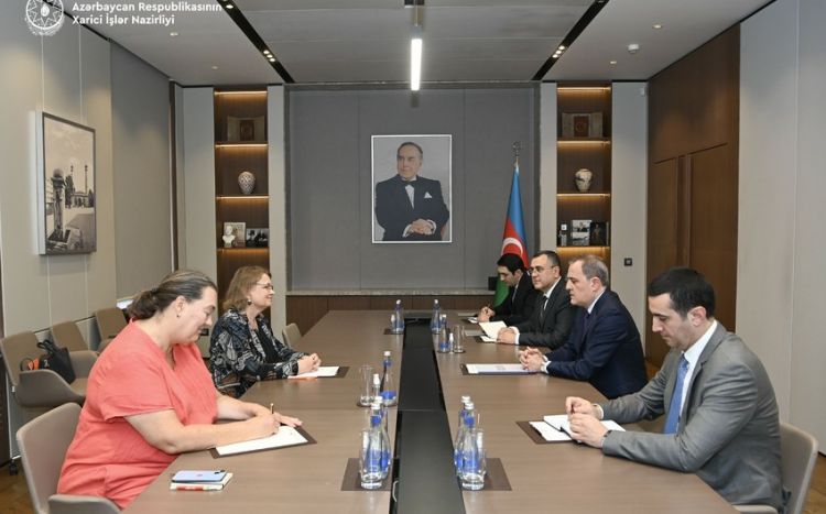 Niderlandın Azərbaycandakı səfirinin diplomatik missiyası başa çatıb<font color=red> - FOTOLAR</font>