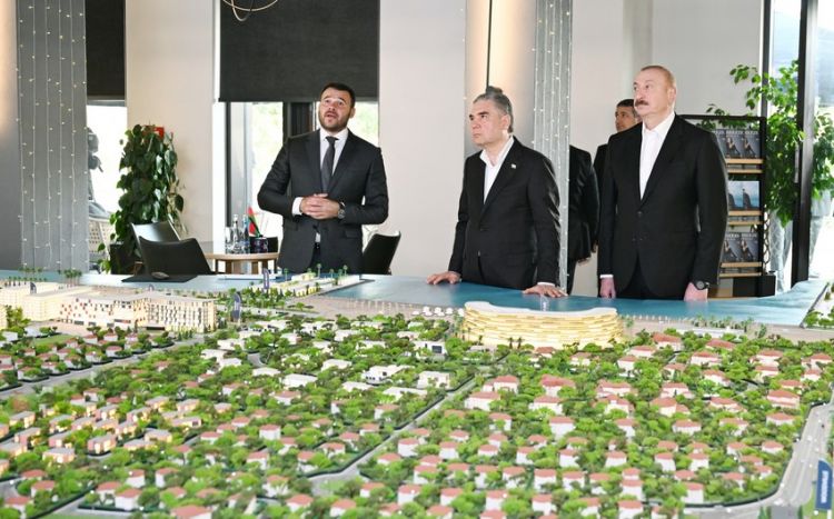 İlham Əliyev və Qurbanqulu Berdiməhəmmədov “Sea Breeze”də olublar<font color=red> - FOTOLAR</font>