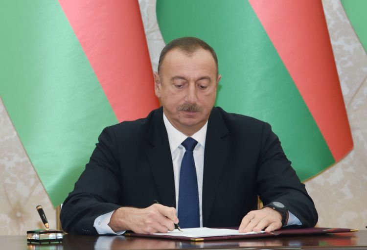Şəmkirdə yol tikintisinə 2 milyon manat ayrılıb