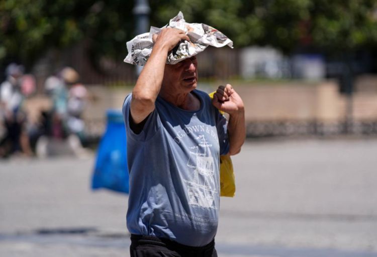 Türkiyənin 15 vilayətində havanın temperaturu 44 dərəcədən çox olub