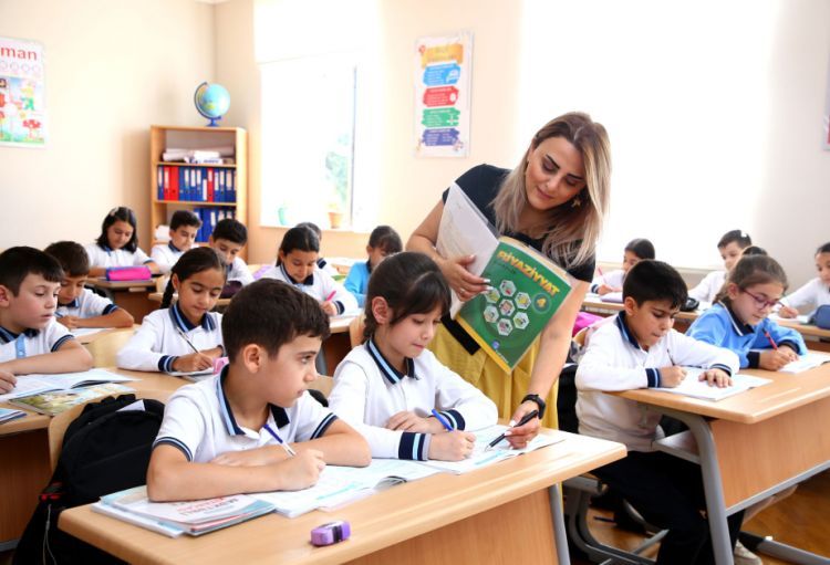 Müəllimlərin işə qəbulu üzrə vakansiya seçiminin tarixləri açıqlanıb