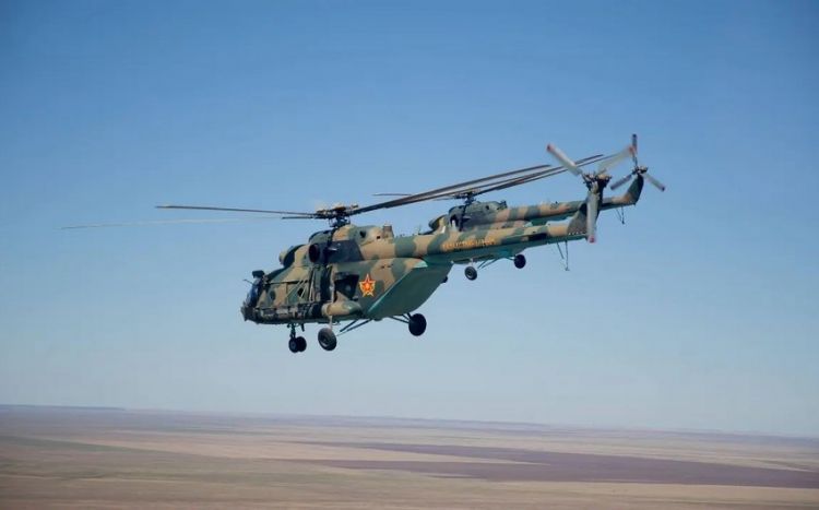 Qazaxıstanda hərbi helikopter radarlardan itib