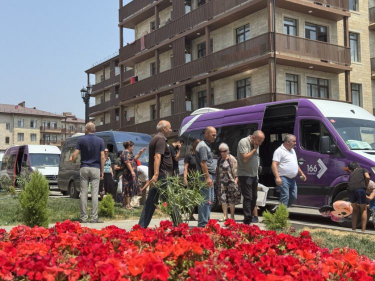 Cəbrayılda daha 44 ailəyə evlərinin açarları təqdim olunub<font color='red'> - YENİLƏNİB</font><font color=red> - FOTOLAR</font>