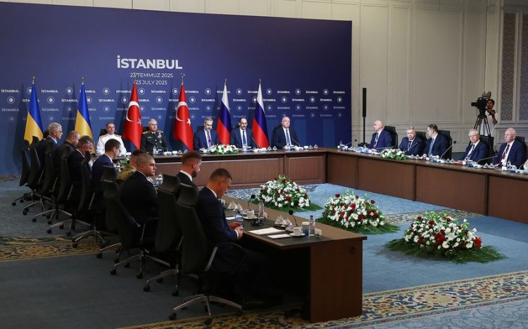 KİV: Türkiyə istənilən vaxt Rusiya və Ukrayna arasında vasitəçiliyi bərpa etməyə hazırdır