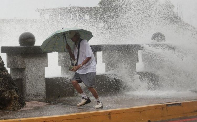 Tayvanda güclü yağışlar nəticəsində üç nəfər ölüb, 50 nəfərə yaxın yaralı var
