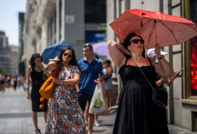 Avropanın cənubunu anomal isti hava dalğası bürüyüb