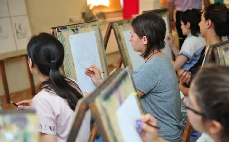 Qabiliyyət imtahanlarında iştirak üçün 37 mindən çox abituriyent qeydiyyatdan keçib