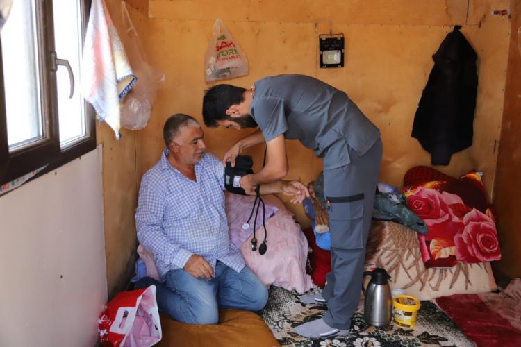 Batabat yaylağında əhaliyə yerində tibbi xidmət göstərilib<font color=red> - FOTOLAR</font>