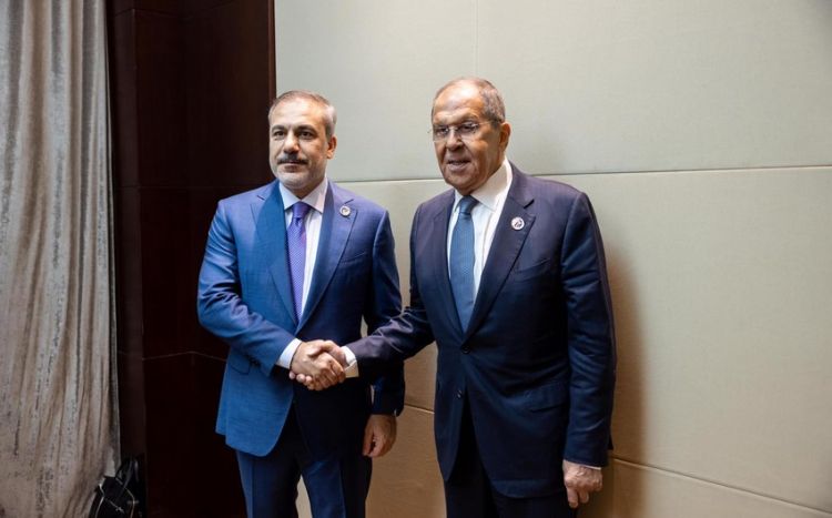 Hakan Fidan Lavrovla Rusiya və Ukrayna arasında aparılan danışıqları müzakirə edib