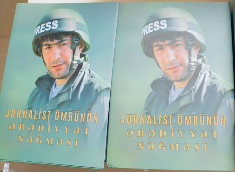 Naxçıvanda “Jurnalist ömrünün əbədiyyət nəğməsi” adlı kitabın təqdimatı keçirilib<font color=red> - VİDEO</font>