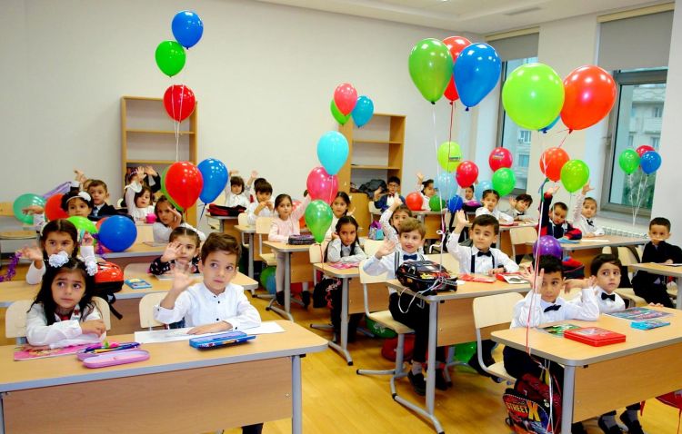 Yeni ildə tədris ili üzrə 125 min uşağın birinci sinfə qəbulu tamamlanıb