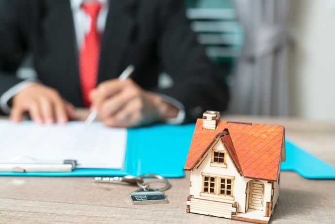 Naxçıvanda daşınmaz əmlakla bağlı elektron müraciətlərin sayı 15,5 faiz artıb