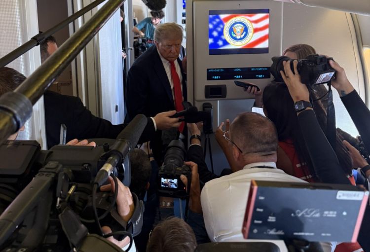 Tramp: ABŞ Ukraynaya təhlükəsizlik zəmanəti verə bilər