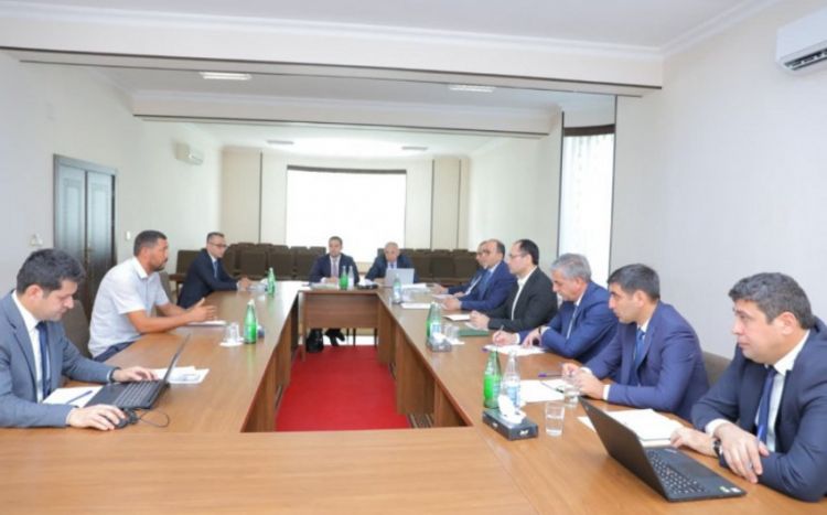 Məcnun Məmmədov Şərurda vətəndaşları qəbul edib, təsərrüfat və müəssisələrə baş çəkib