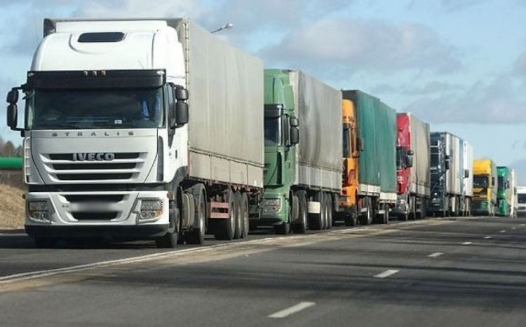 AYNA: “Qırmızı Körpü” gömrük postunda 440 avtomobil gözləyir