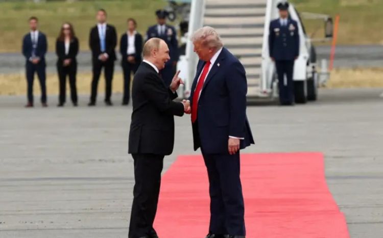 Putin və Tramp sammitdən əvvəl Ankoricdə görüşüblər