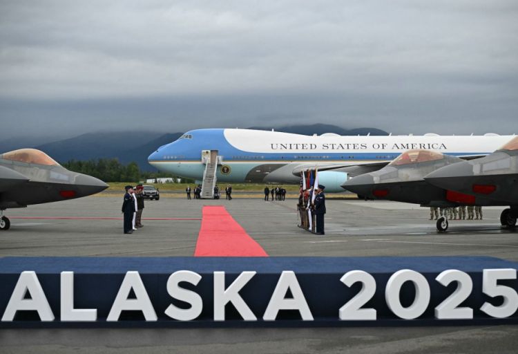 Tramp-Putin görüşünün digər iştirakçıları açıqlanıb