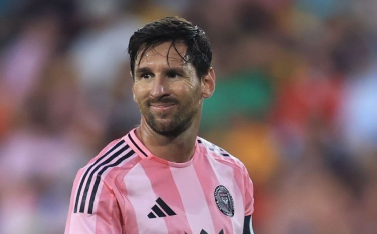 Messi futbol tarixində yeni rekorda imza atıb