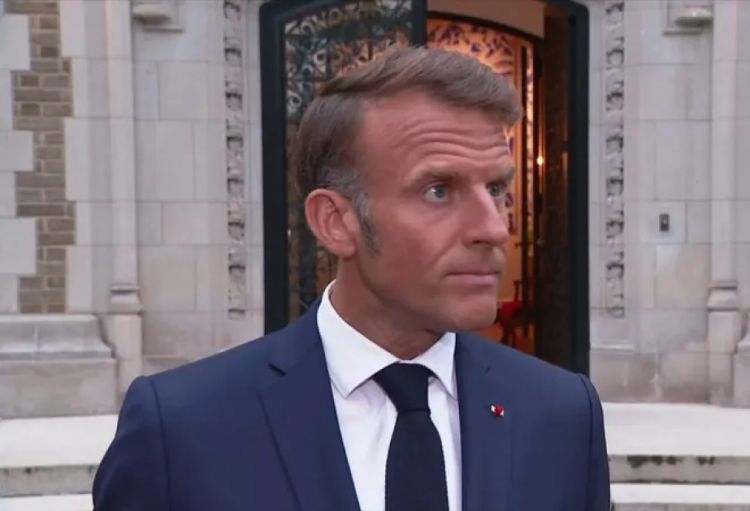 Makron Putinlə Zelenski arasında görüşün Cenevrədə keçirilməsini təklif edib