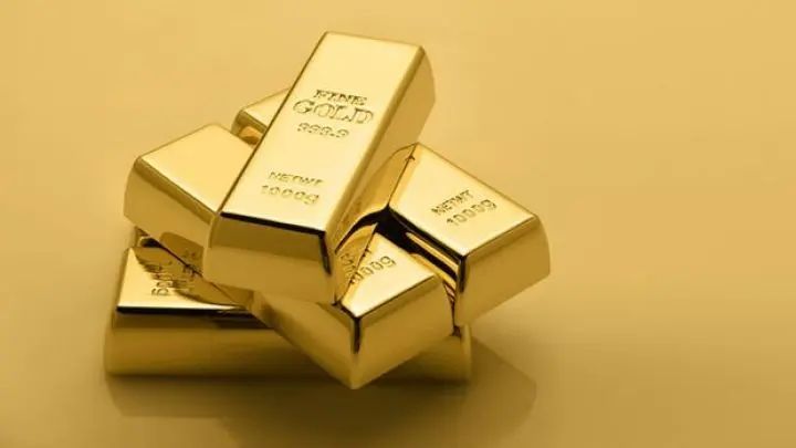 Əmtəə bazarlarında qızıl cüzi bahalaşıb