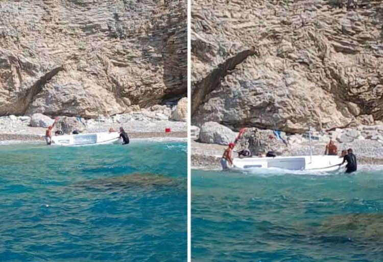 Monteneqro sahillərində turistlərin olduğu qayıq batıb