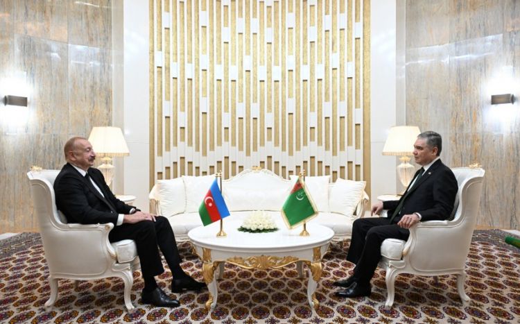 Bu gün Türkmənistan, Özbəkistan, Azərbaycan rəhbərlərinin üçtərəfli görüşü keçiriləcək