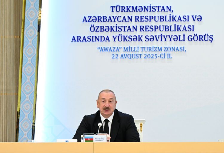 Prezident İlham Əliyev: Türkmənistan və Azərbaycan iki qardaş ölkə kimi bundan sonra da çiyin-çiyinə irəli gedəcək
