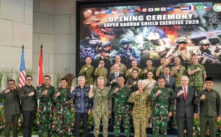 Asiya-Sakit okean regionunda ən böyük hərbi təlimlər başlayıb