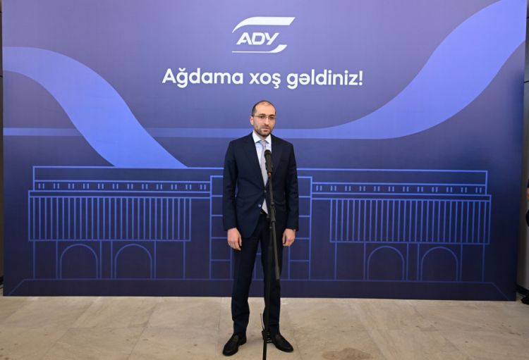 Nicat Quliyev: Xankəndi Dəmir Yolu və Avtovağzal Kompleksinin inşasının 2026-cı ilin sonuna qədər tamamlanması planlaşdırılır
