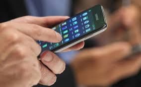 Azərbaycanda mobil cihazların bazar payı son 2 ayda 17 % azalıb