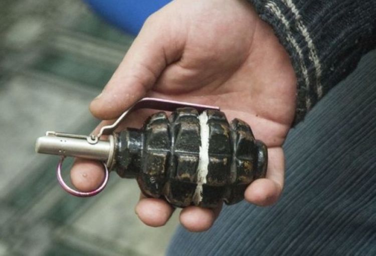 Polis əməkdaşları qanunsuz saxlanılan silah-sursat aşkarlayıblar