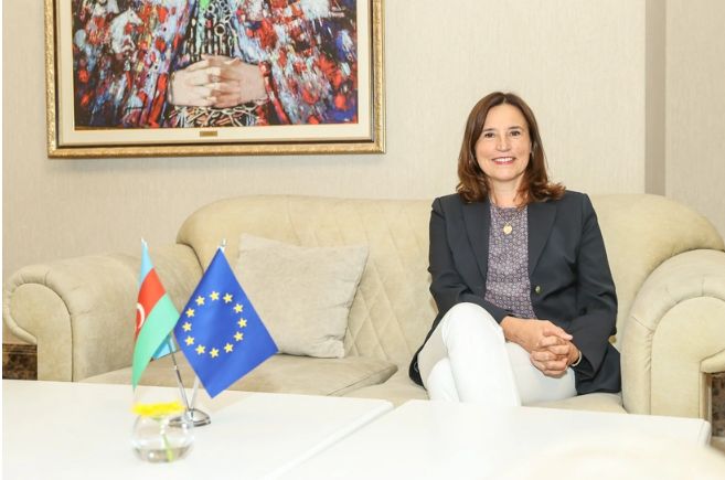 Aİ-nin yeni səfiri Azərbaycana gəlib