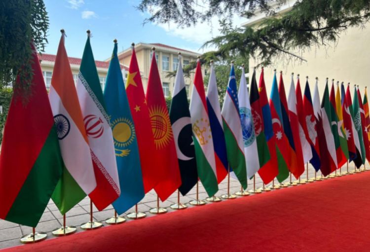 Azərbaycan Avropa ilə Asiya ölkələrinin qlobal ticarətdə üzləşdiyi risklərin aradan qaldırılması məkanına çevrilib