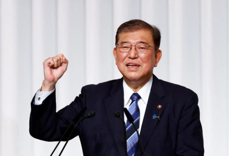 Yaponiyanın Baş naziri Şiqeru İşiba istefa verməyi qərara alıb