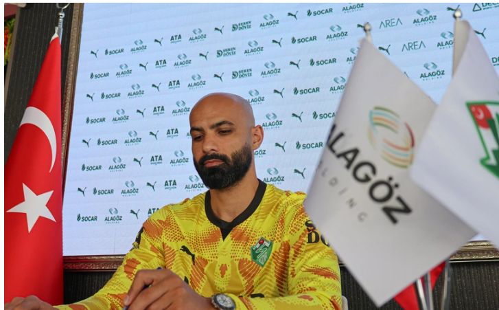 "Qalatasaray"ın sabiq qapıçısı II Liqa təmsilçisinə keçib