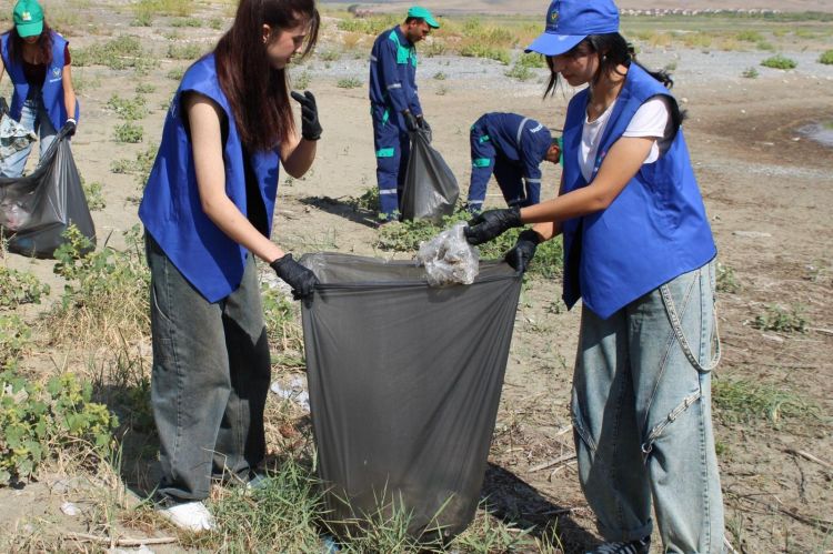Ümumrespublika Təmizlik Marafonu çərçivəsində Uzunoba Su Anbarının ətrafı tullantılardan təmizlənib<font color=red> - FOTOLAR</font>