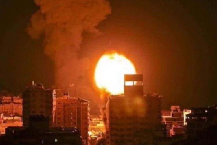 İsrail Qəzzanı ələ keçirmək məqsədilə genişmiqyaslı hücuma başlayıb