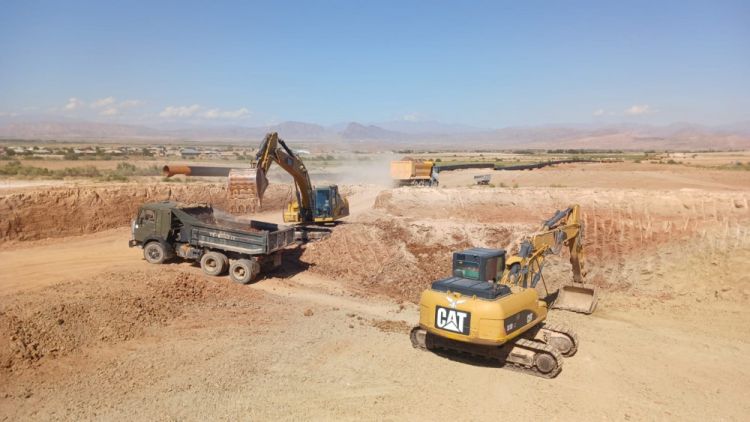 Araz çayından Nehrəm qəsəbəsinə su çəkilir<font color=red> - FOTOLAR</font>