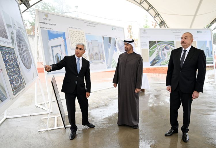 Prezident İlham Əliyev və Prezident Şeyx Məhəmməd bin Zayed Al Nəhyan Yeni Şuşa məscidində tikinti işlərinin gedişi ilə tanış olublar<font color=red> - FOTOLAR</font>