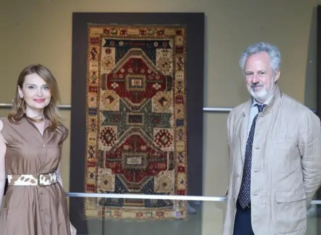 İtaliyada qorunan XVIII əsrə aid Naxçıvan xalçası Azərbaycana gətiriləcək