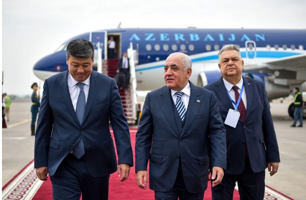 Əli Əsədov Qırğızıstanda səfərdədir