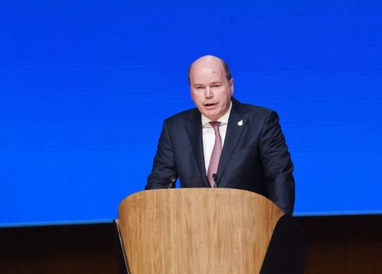 Counz Robert Qəri "Şöhrət" ordeni ilə təltif edilib