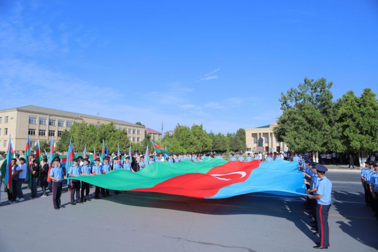 Naxçıvan şəhərində "Suverenlik yürüşü" keçirilib<font color=red> - FOTOLAR</font>