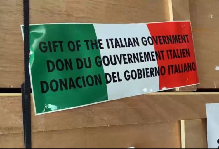 İtaliya Suriyaya humanitar yardım göndərib