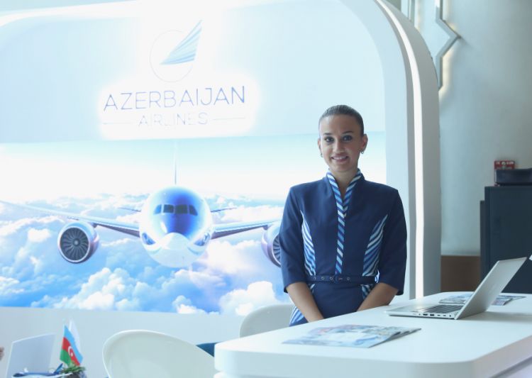 Bakıda “Boeing 787 Dreamliner” uçuş simulyatoru təqdim olunub<font color=red> - FOTOLAR</font>