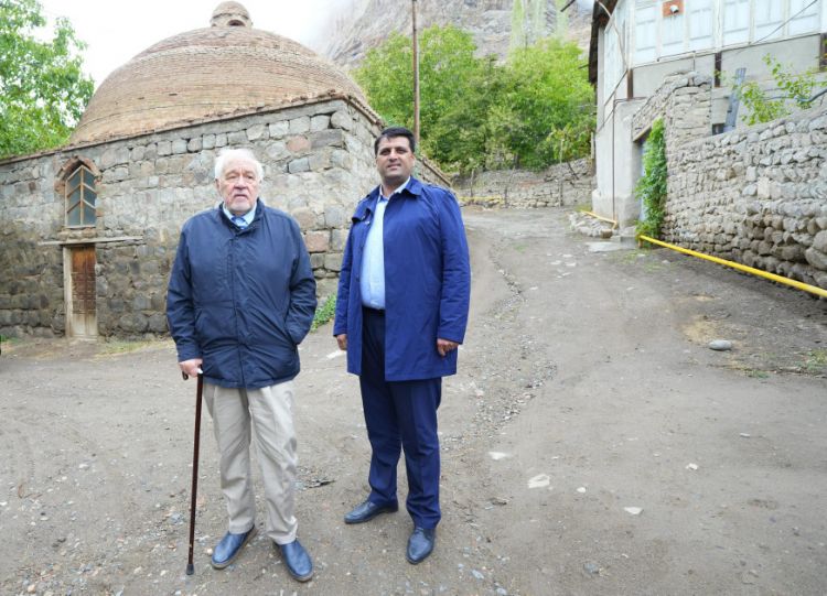 İlbər Ortaylı: Kaş ki daha çox vaxtım olardı və Naxçıvandakı bütün tarixi arxiv materiallarını tədqiq edə bilərdim<font color=red> - FOTOLAR</font>