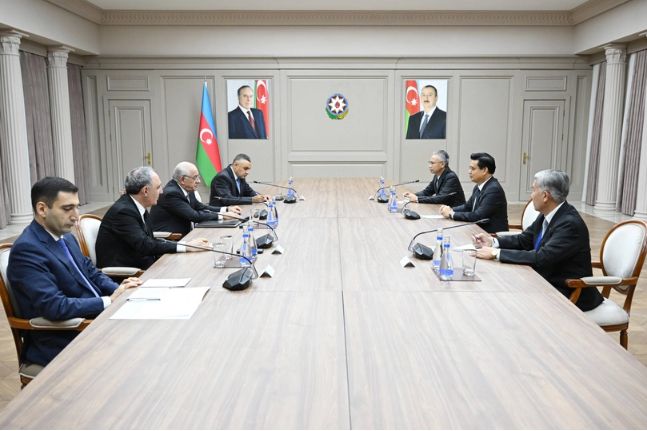 Əli Əsədov Laosun Baş prokuroru ilə görüşüb<font color=red> - FOTOLAR</font>