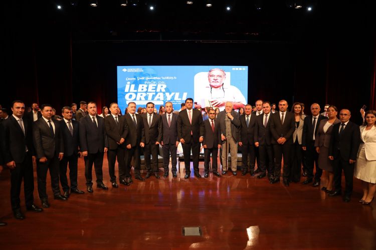 Professor İlbər Ortaylı Naxçıvanda Heydər Əliyev Sarayında yerli ictimaiyyətlə görüşüb<font color=red> - FOTOLAR</font>